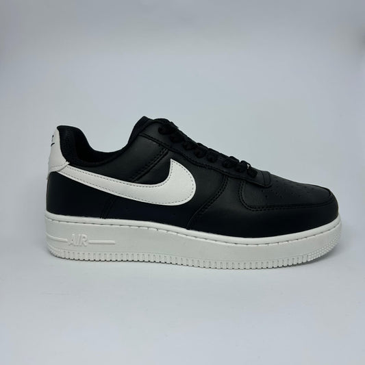 AF1 PRETO E BRANCO